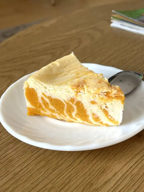 Flourless Pumpkin and Cottage Cheese Zebra Casserole